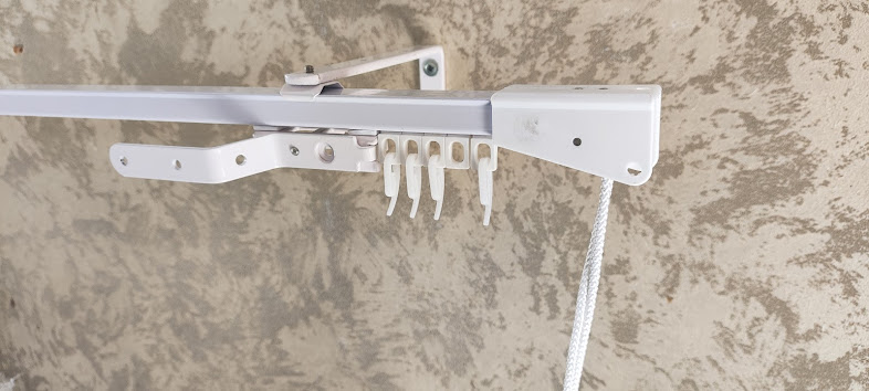 карниз з керуванням - 1